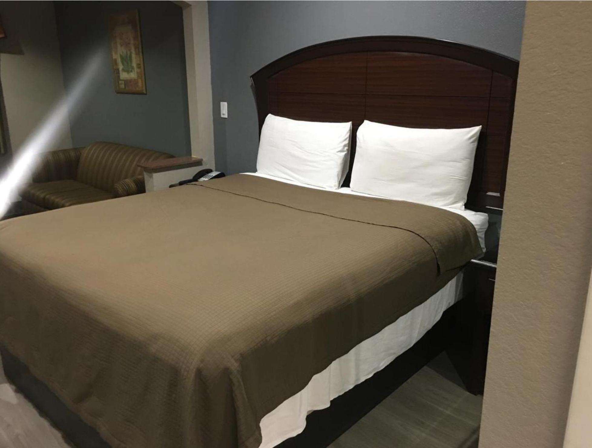 Regency Suites Iah Beltway 8 Houston Buitenkant foto