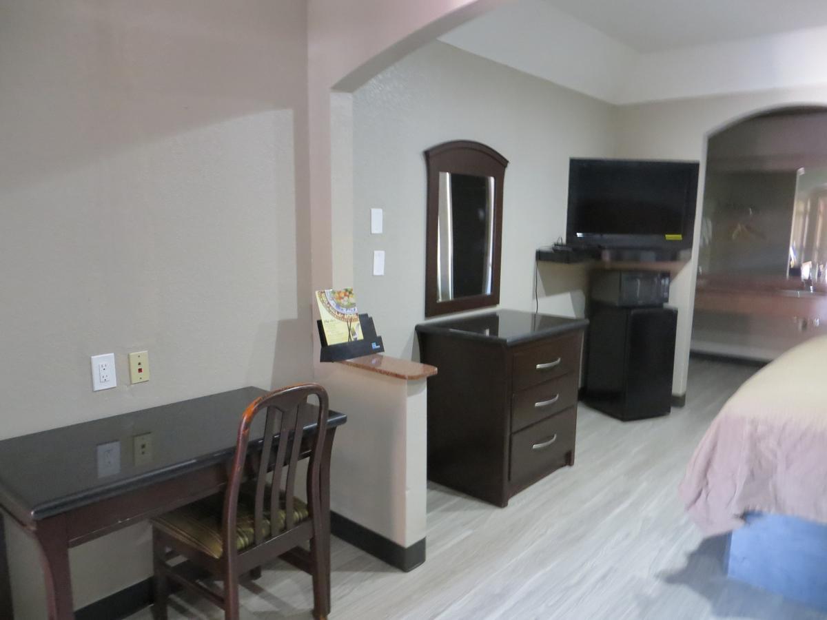 Regency Suites Iah Beltway 8 Houston Buitenkant foto